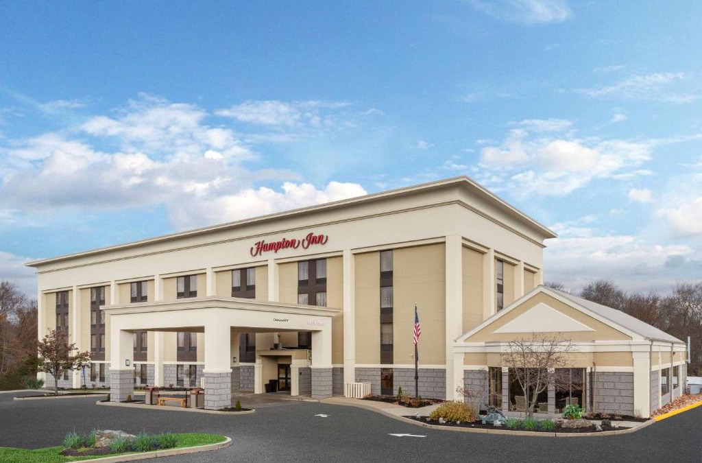 Long Hill Hotel | Hampton Inn Groton/Mystic