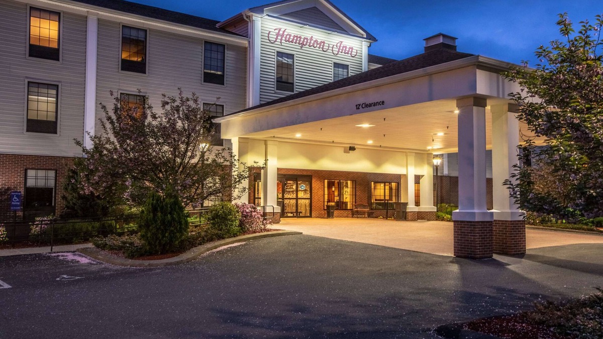 Hadley Hotel | Hampton Inn Hadley-Amherst Area