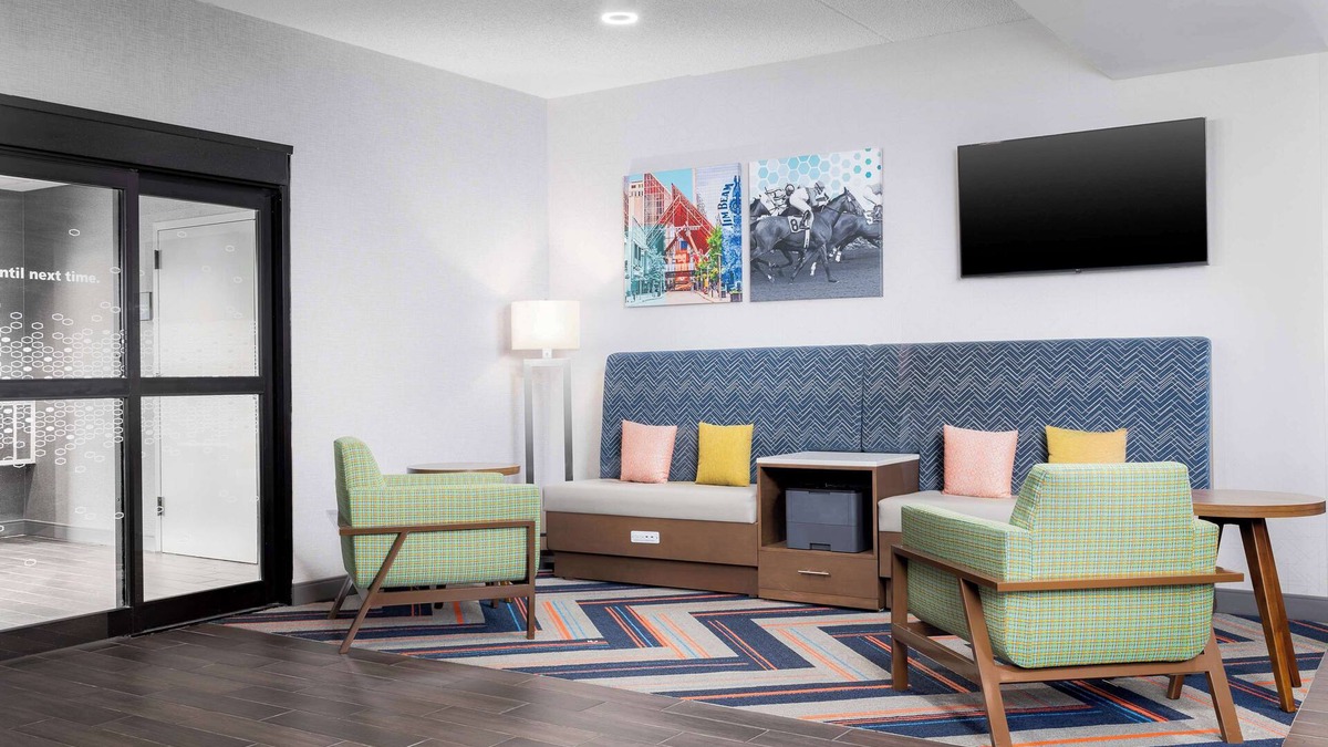Fairgrounds Hotel | Hampton Inn Louisville-Airport