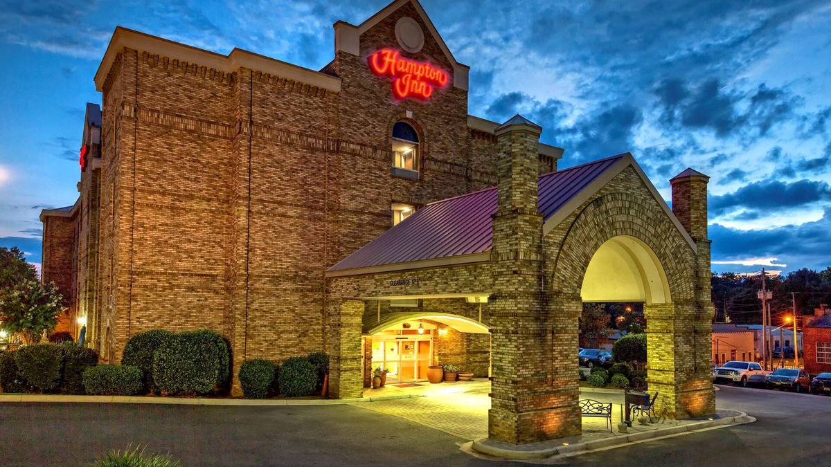 Newberry Hotel | Hampton Inn Newberry-Opera House