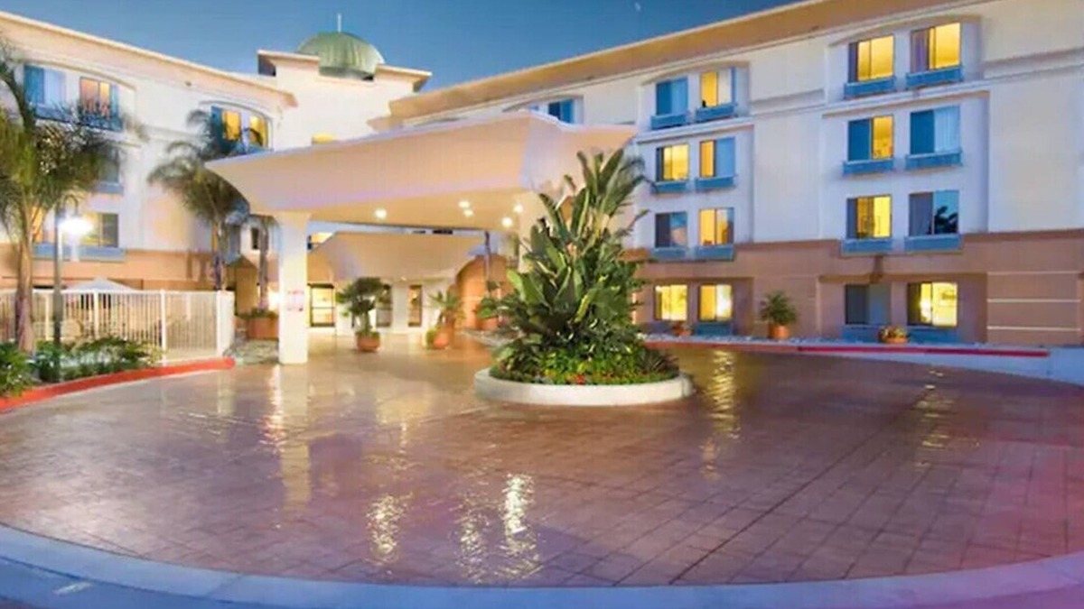 Carmel Valley Hotel | Hampton Inn San Diego Del Mar