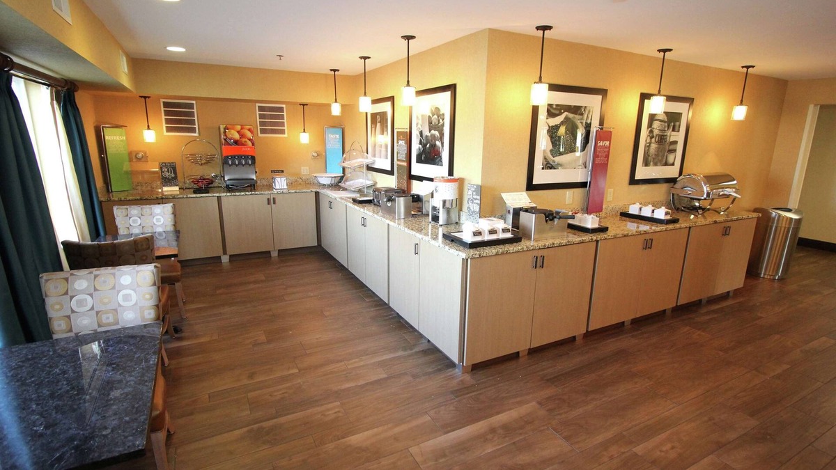 Sandusky Hotel | Hampton Inn Sandusky-Central