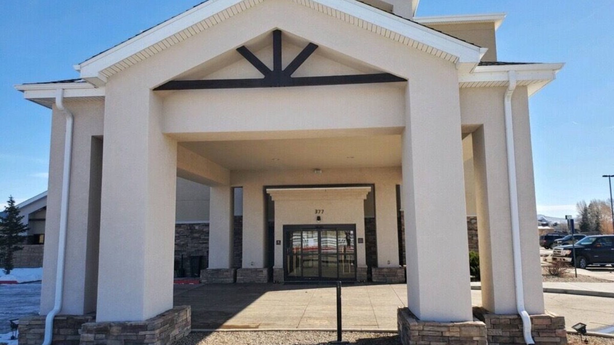 Craig Hotel | Hampton Inn & Suites Craig