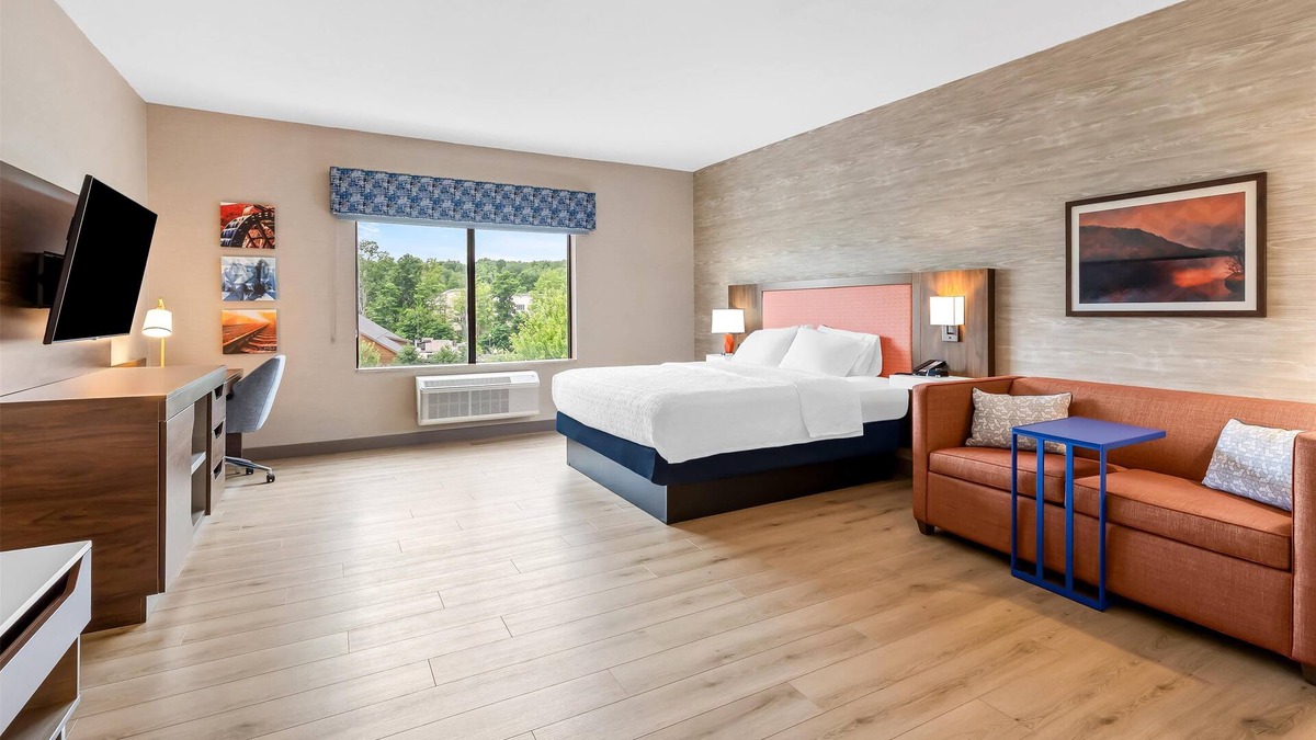 Mercer Hotel | Hampton Inn & Suites Grove City