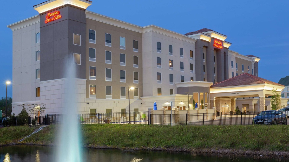 Orange Park Hotel | Hampton Inn & Suites Jacksonville/Orange Park