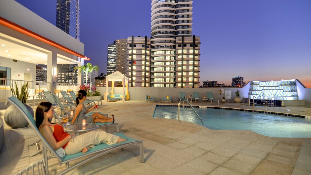 Brickell Hotel | Hampton Inn & Suites Miami/Brickell-Downtown