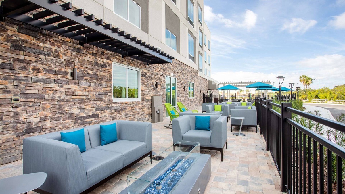 North Port Hotel | Hampton Inn & Suites North Port
