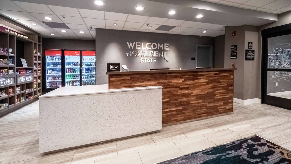 Santa Maria Hotel | Hampton Inn & Suites Santa Maria