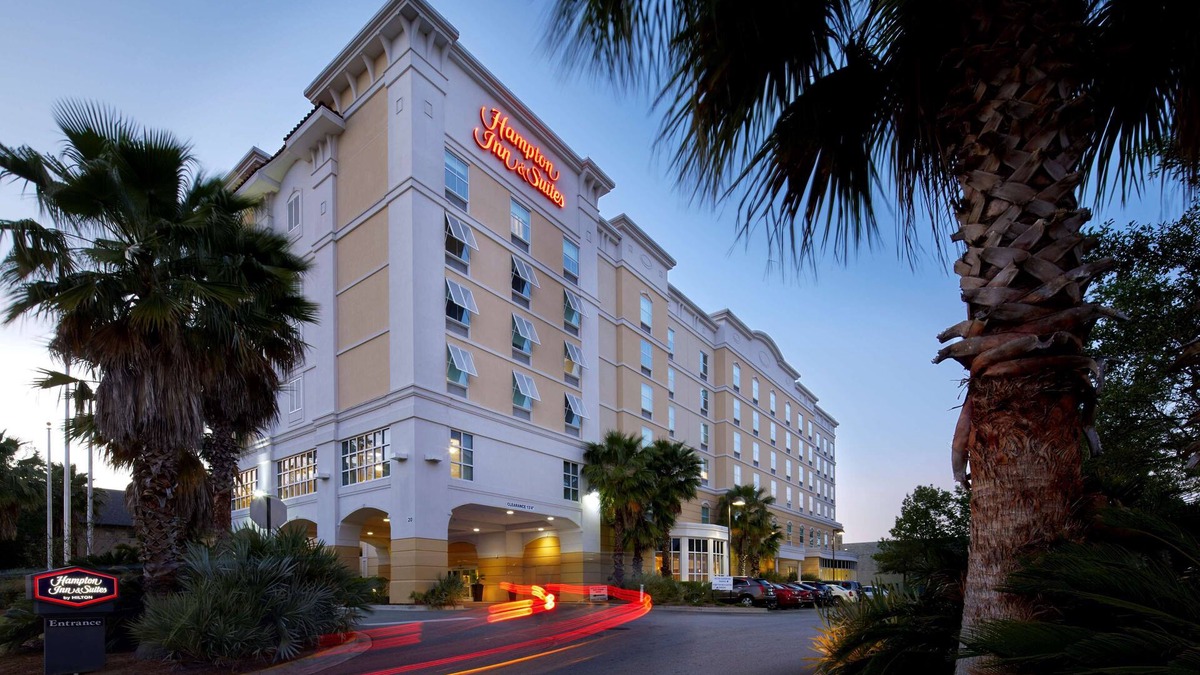 Savannah Hotel | Hampton Inn & Suites Savannah/Midtown