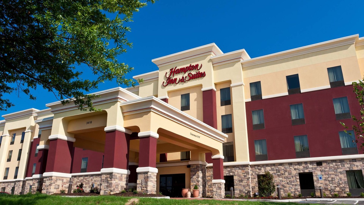 Tulsa Hotel | Hampton Inn & Suites Tulsa/Central