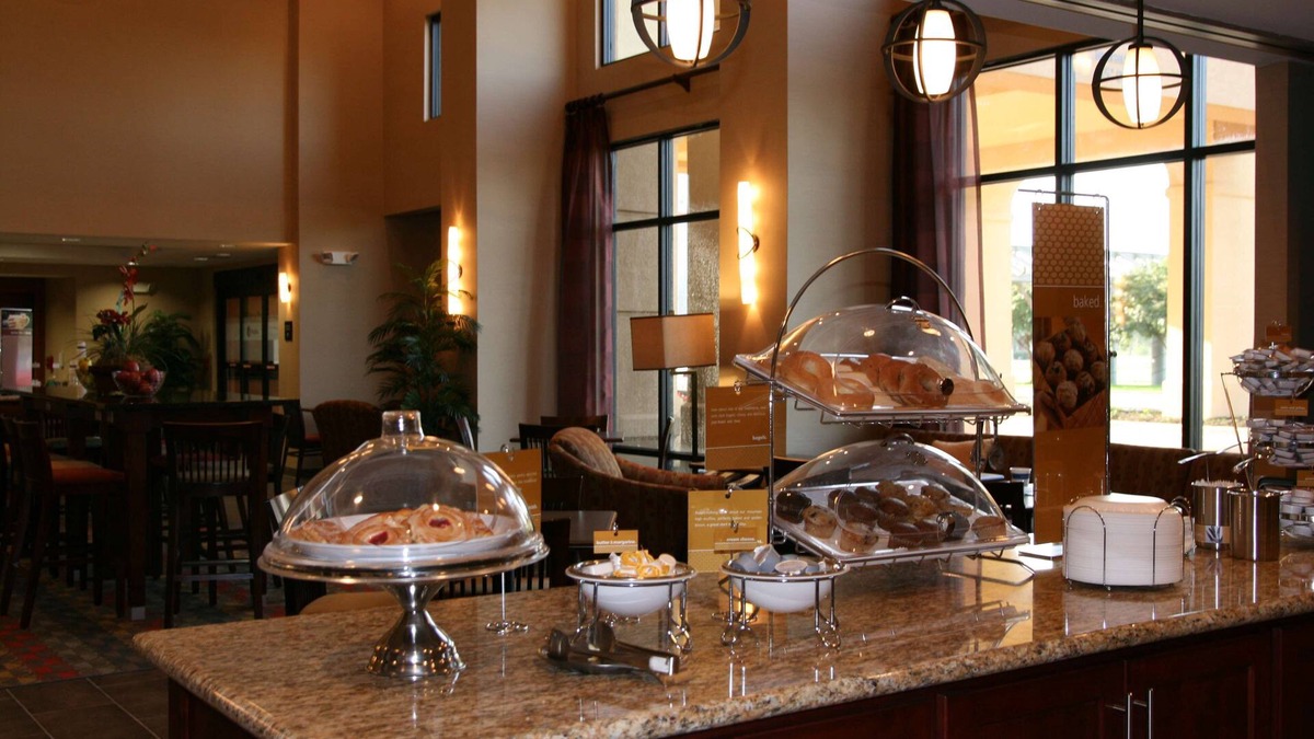 West Point Hotel | Hampton Inn & Suites West Point
