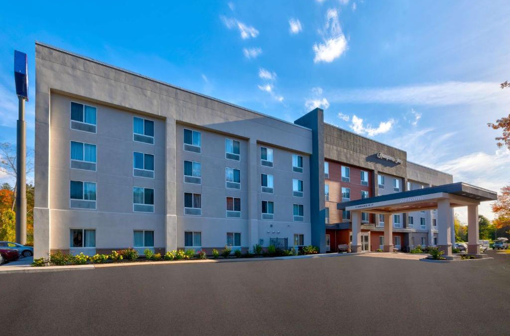 Waterbury Hotel | Hampton Inn Waterbury
