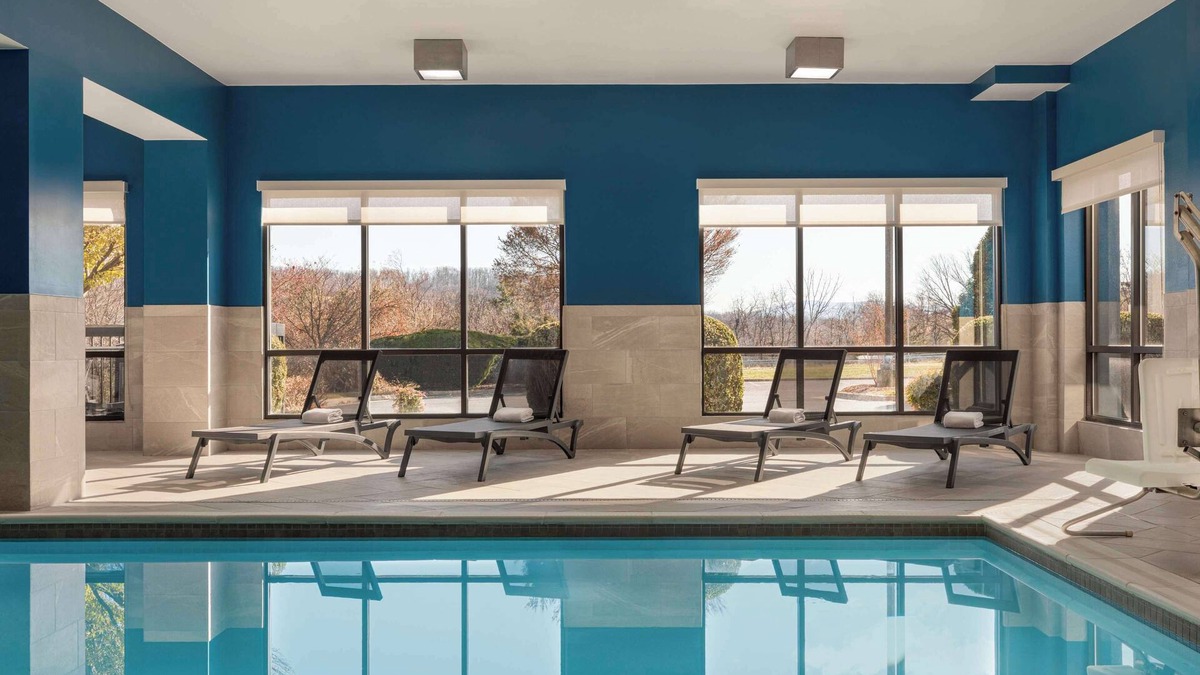 Fishersville Hotel | Hampton Inn Waynesboro/Stuarts Draft