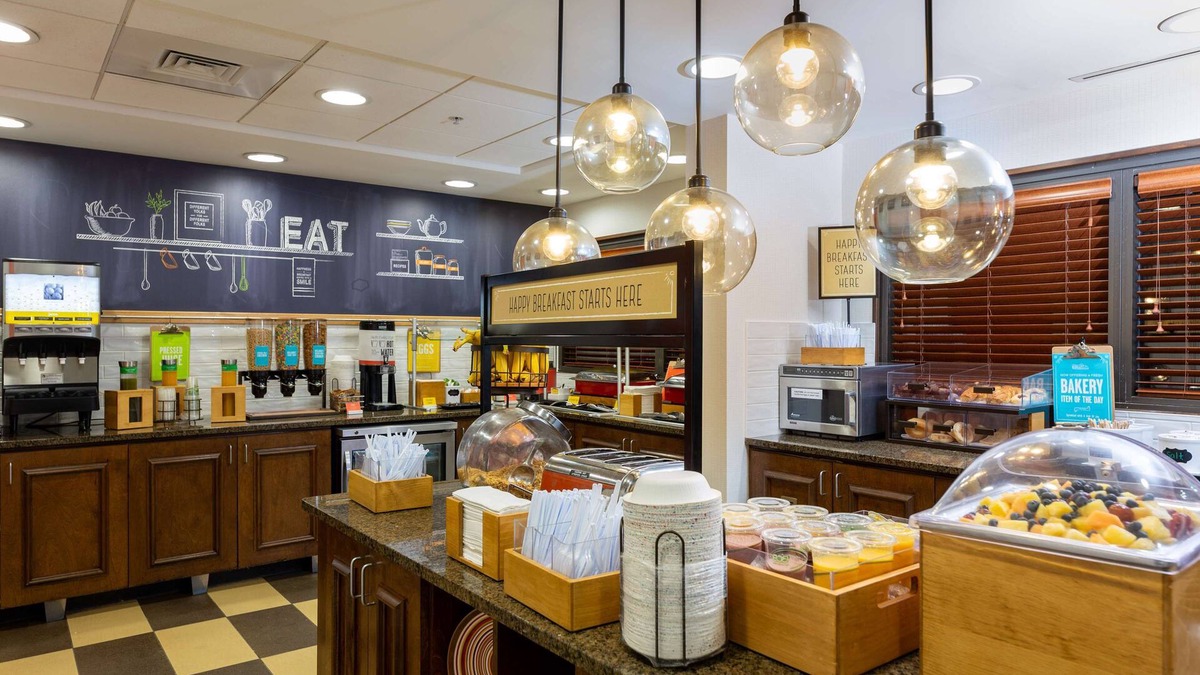 Winston - Salem Hotel | Hampton Inn Winston-Salem Hanes Mall