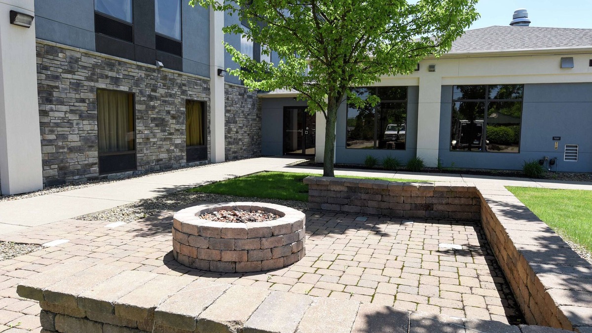 Youngstown Hotel | Hampton Inn Youngstown-North