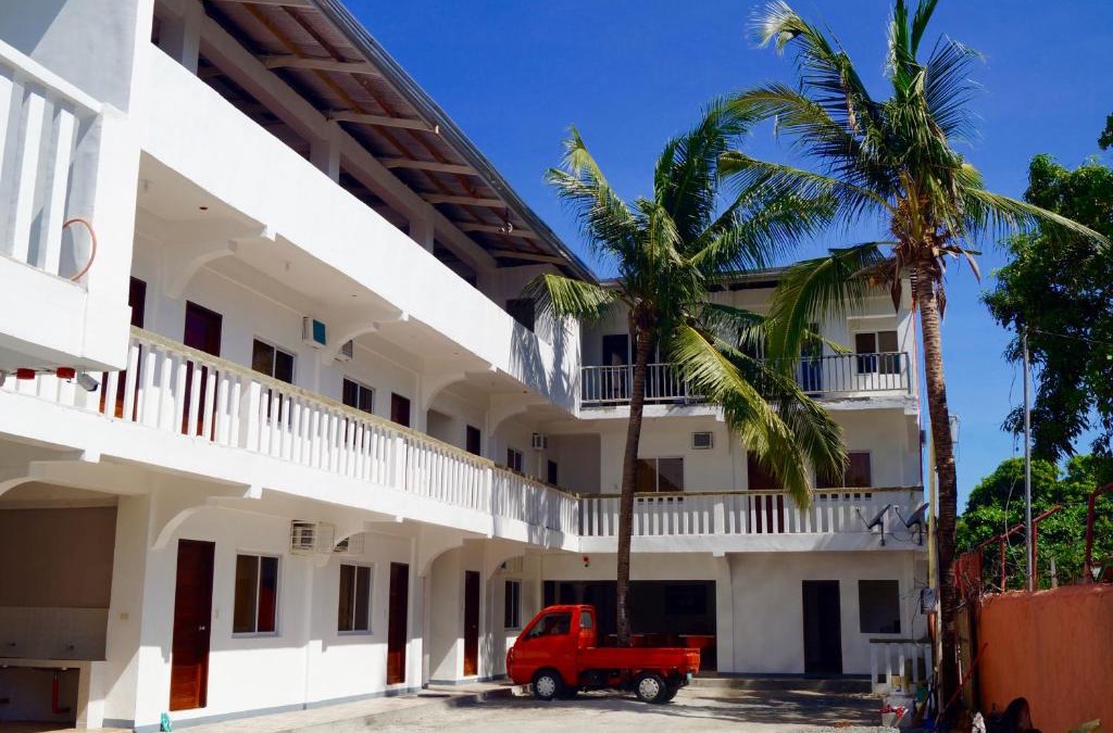 Morong Hotel | Hana Natsu Resorts Beach & Hotel
