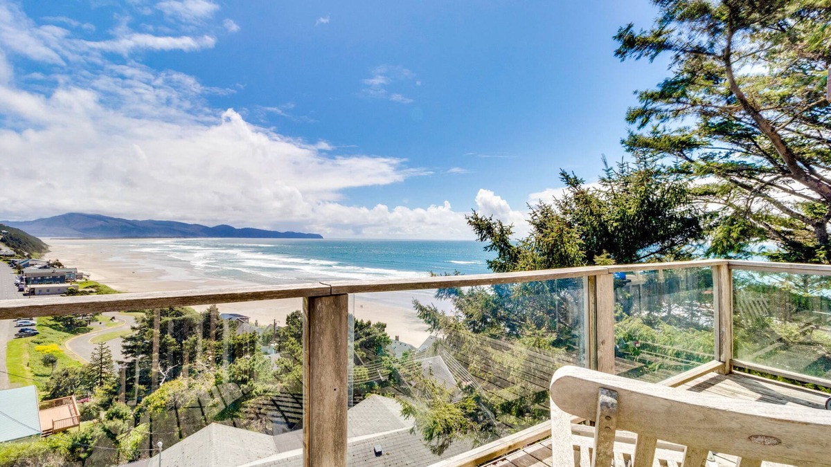 Oceanside House | Hand-Built Gem with Two Large Decks and Incredible Views - 1/4 Mile to the Beach