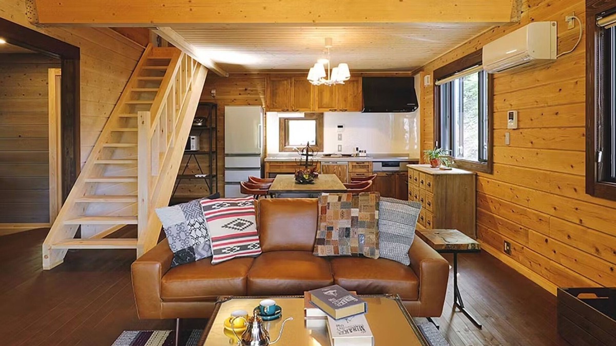 Chino House | HANDS LOG 3LDK with deck up to 5 people Family /Chino Nagano