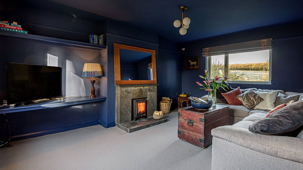 Simonsbath Cottage | HANGLEY COTTAGE, pet friendly, with open fire in Simonsbath