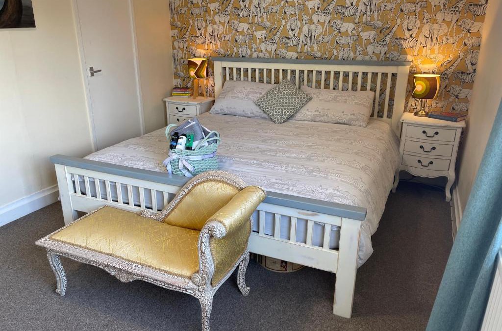 Bicester House | Hannah's Homestay