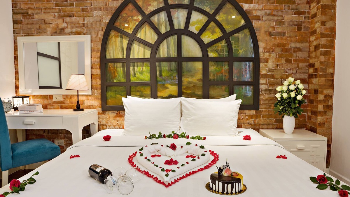 French Quarter Hotel | Hanoi La Selva Hotel
