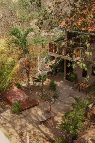 San Pedro Pochutla Cabin | Hapiness Bungalows