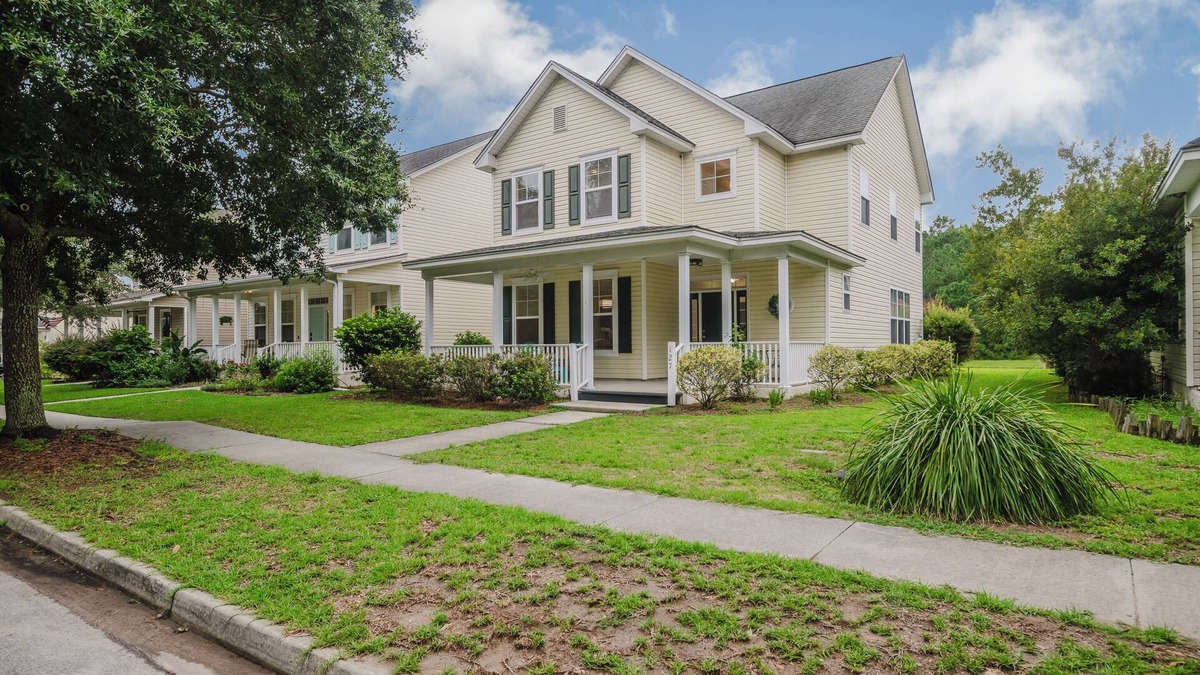 Bluffton House | Happy Days in Old Town Bluffton
