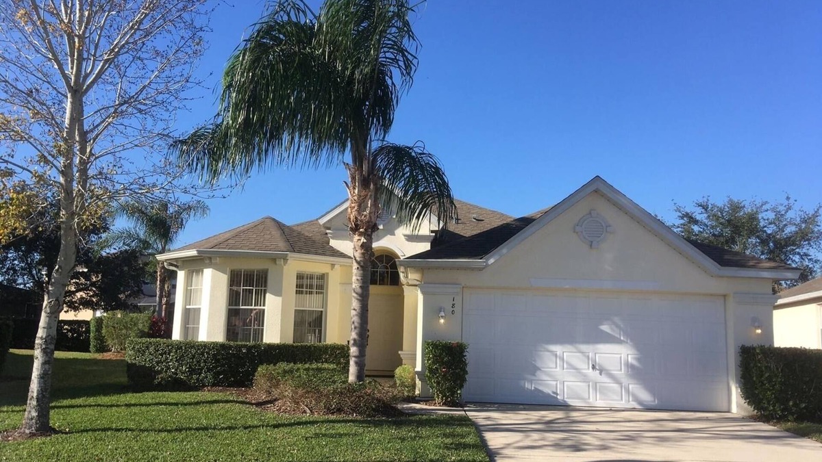 Haines City House | Happy Days villa with pool in gated community!