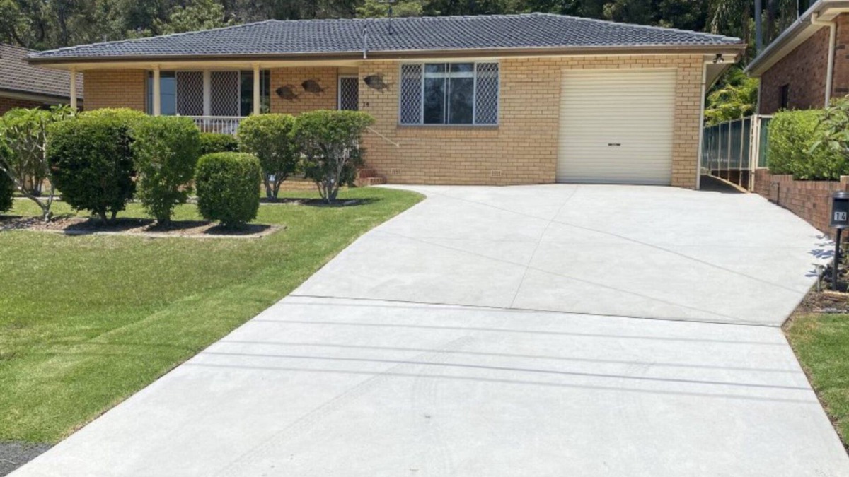 Sussex Inlet House | HAPPY DAYZ only 2 hours from Sydney