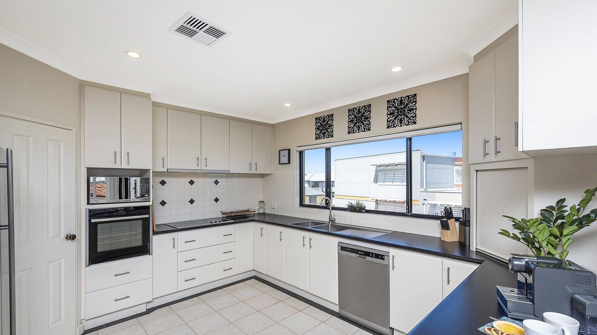 Ledge Point House | Happy Daze - Coastal Oasis
