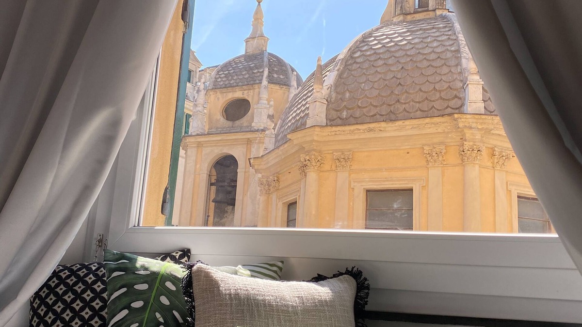 Genoa Historical Centre Apartment | Happy Family Apartments San Pietro