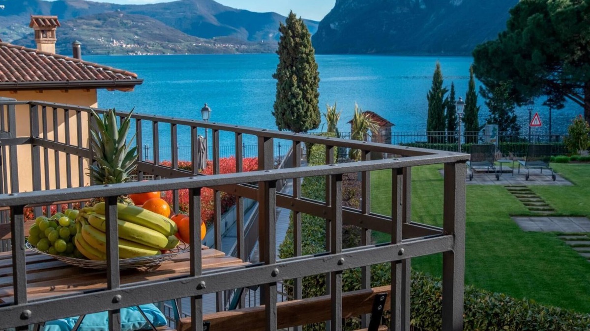 Riva di Solto Apartment | Happy Guest Apartments Feel The Lake