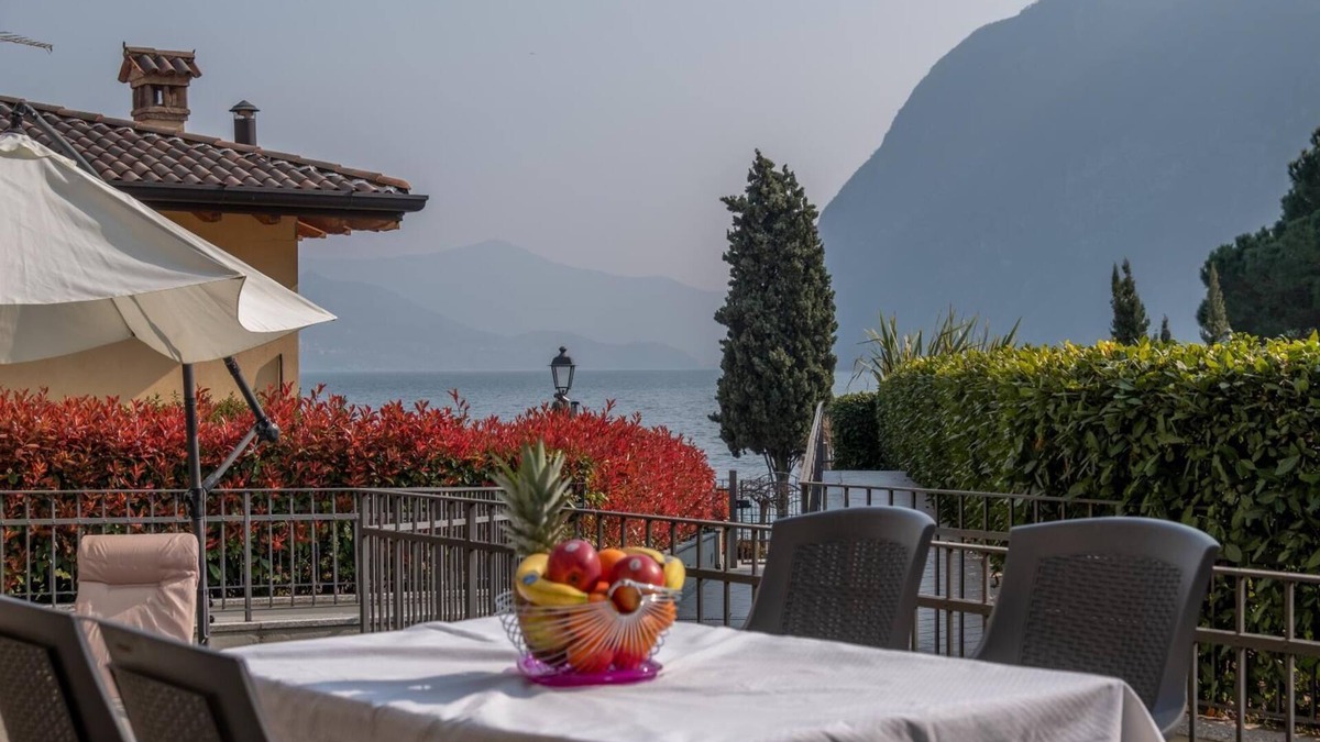 Riva di Solto Apartment | Happy Guest Apartments Lake and Relax