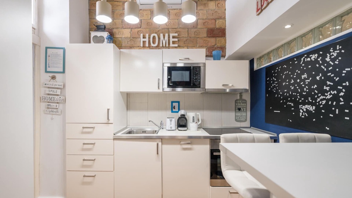 Erzsebetvaros Hotel | happy home Budapest BLUE