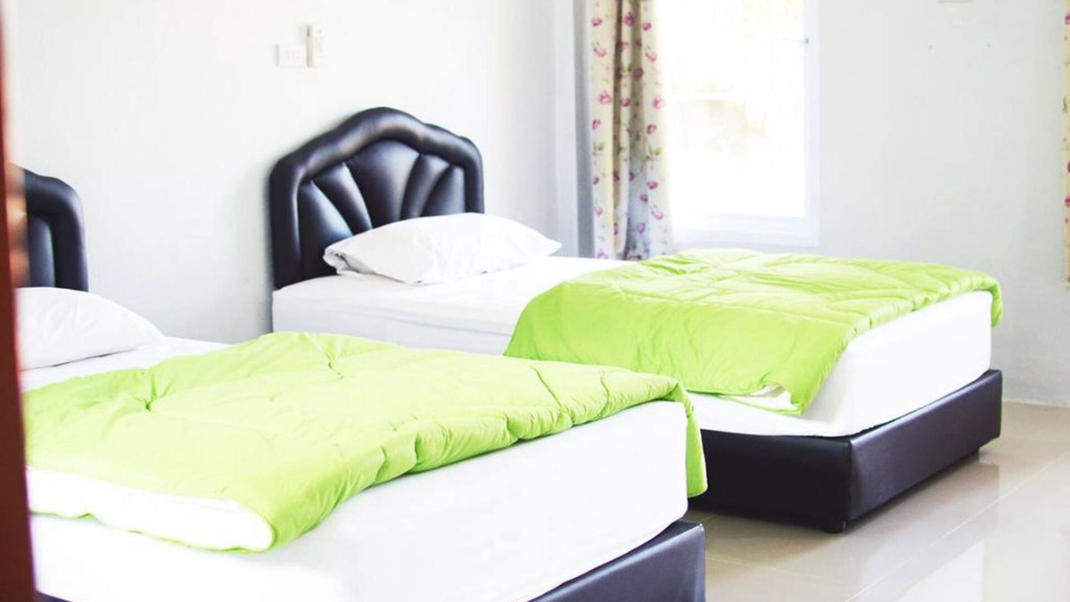 Tha Chang Hotel | Happy House Resort