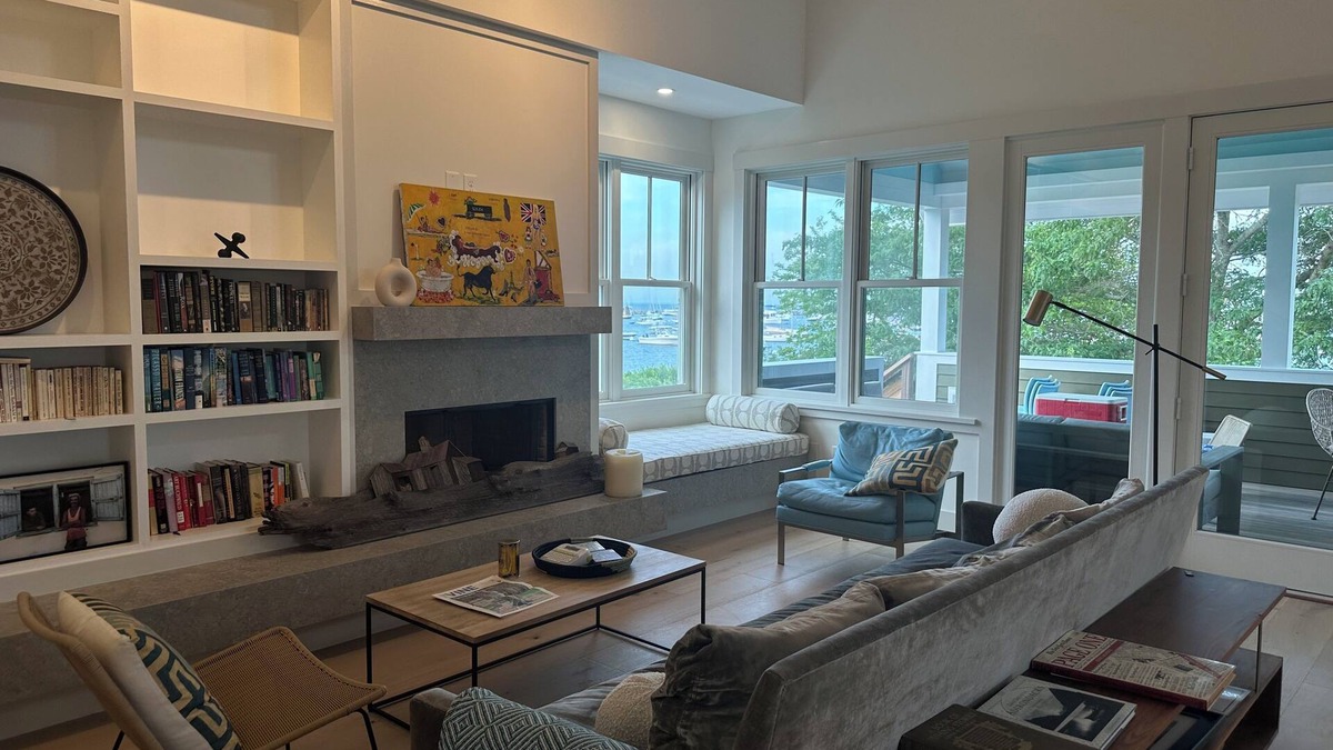 Vineyard Haven House | Harbor Front in Vineyard Haven! Brand New Construction - seconds from Town!