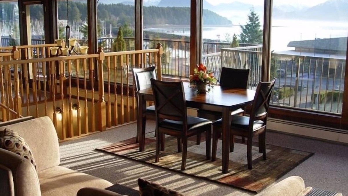 Sitka Condo | Harbor Heights Penthouse in Beautiful Downtown Sitka, Alaska
