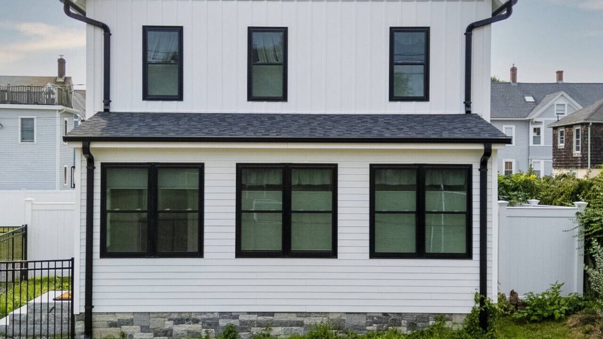Stonington House | Harbor House on Main – Historic 5BR Retreat Near Downtown Mystic