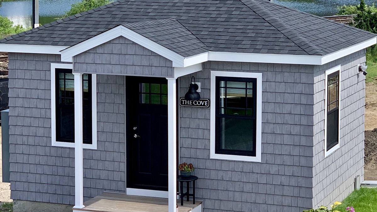 West Mystic Cottage | Harbor View Landing, Mystic CT - The Cove Waterfront Cottage