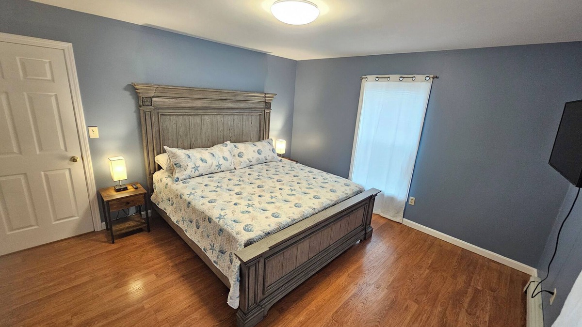 Ellsworth House | Harbor ViewCharming 3-bedroom house in delightful Acadia Area AC, WiFi