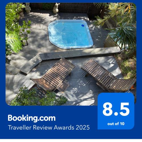 Freshwater Apartment | Harbord House - Ocean views, plunge pool, 2 bed, free-wi-fi, superb location
