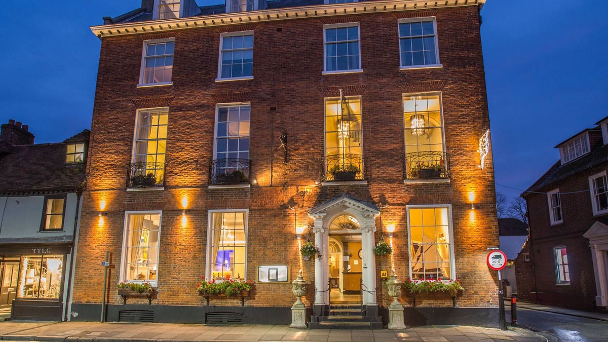 Chichester Hotel | Harbour Hotel Chichester