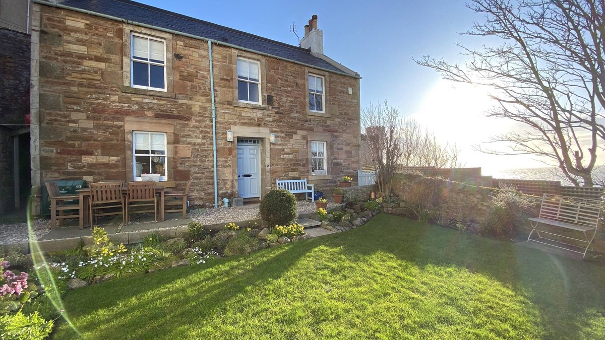 Crail House | Harbour House and Cottage - 5 Bedrooms (Sleeps 10)