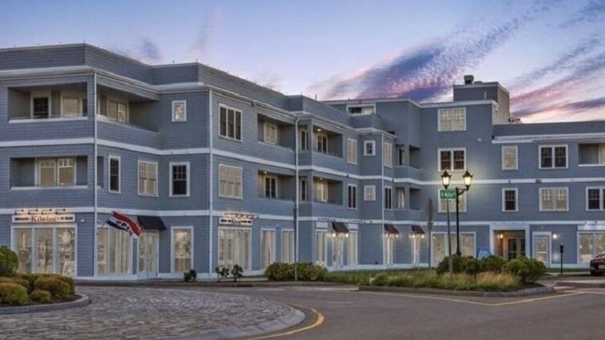 Plymouth Cultural District Condo | Harbourtown Suites