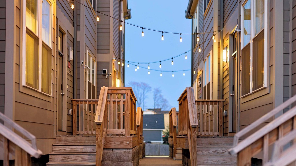 South Nashville Cabin | Hart Suite 2 by Avantstay Gorgeous Town House w/Modern Amenities in Nashville!