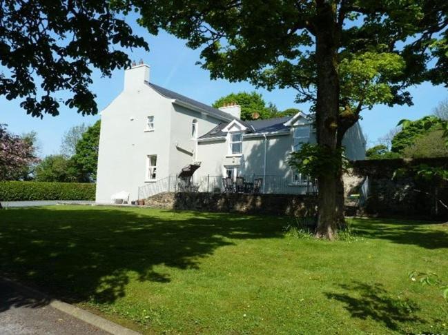 Carrick-on-Shannon Bed & Breakfast | Hartley House B&B