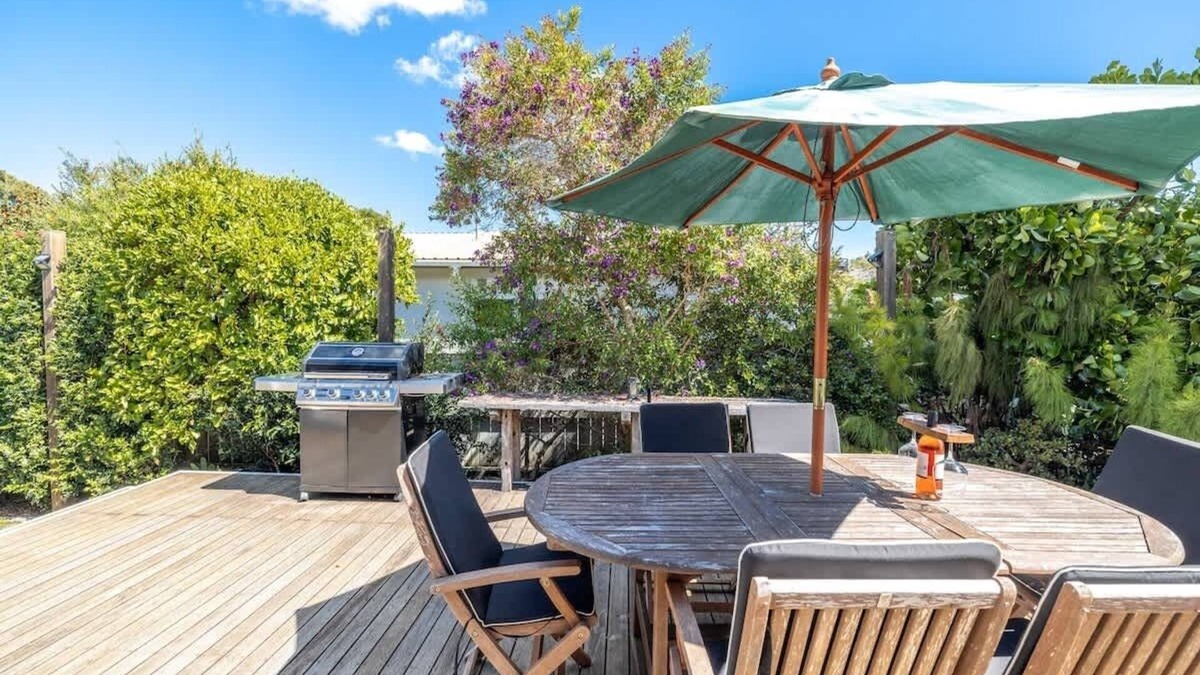 Onetangi House | Hartlock in Onetangi - Our Island