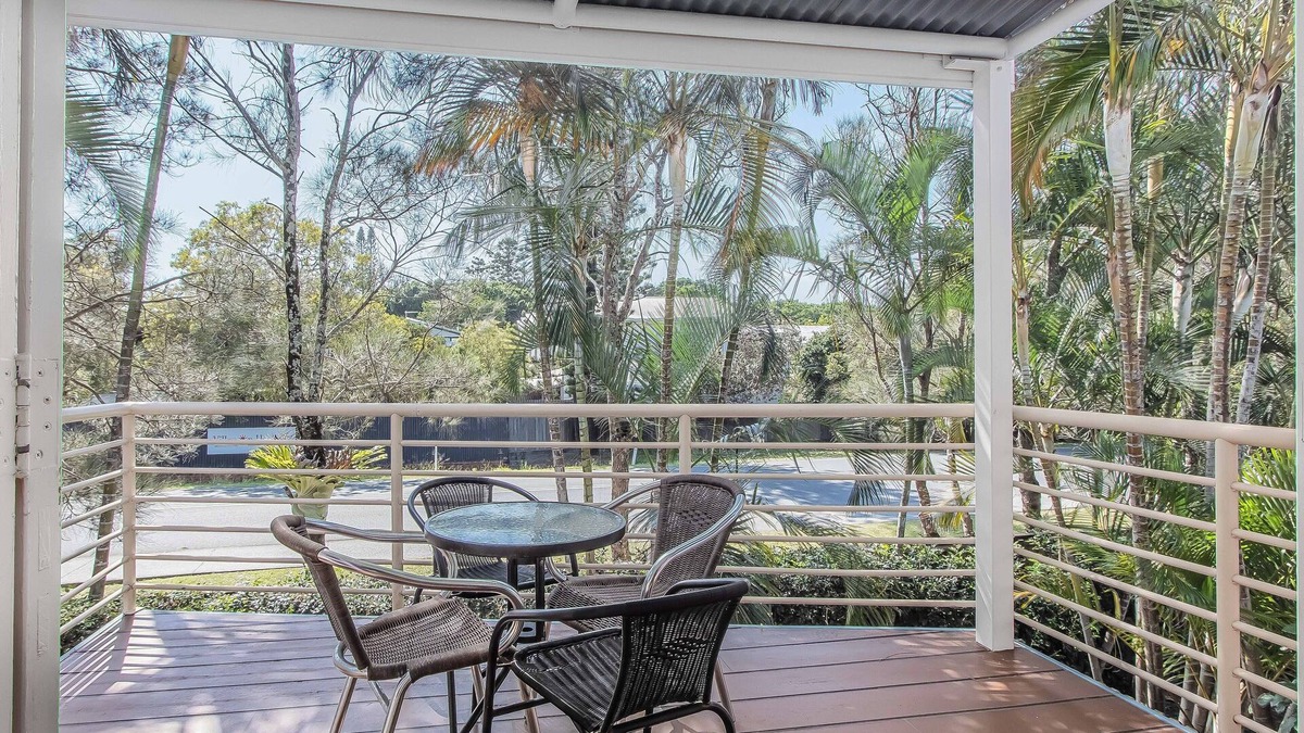 Hastings Point Apartment | Hastings Cove 2 Bedroom Upstairs Estuary Water View Apartment