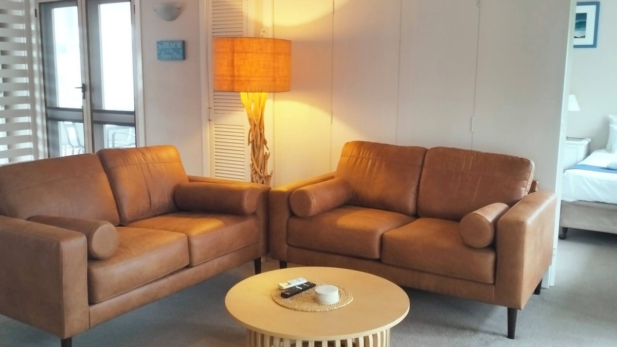 Hastings Point Apartment | Hastings Cove - 2 Bedroom Upstairs Garden Apartment!