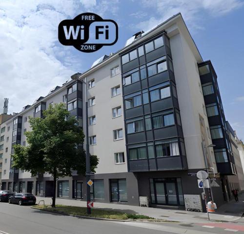 Favoriten Apartment | Hauptbahnhof 32
